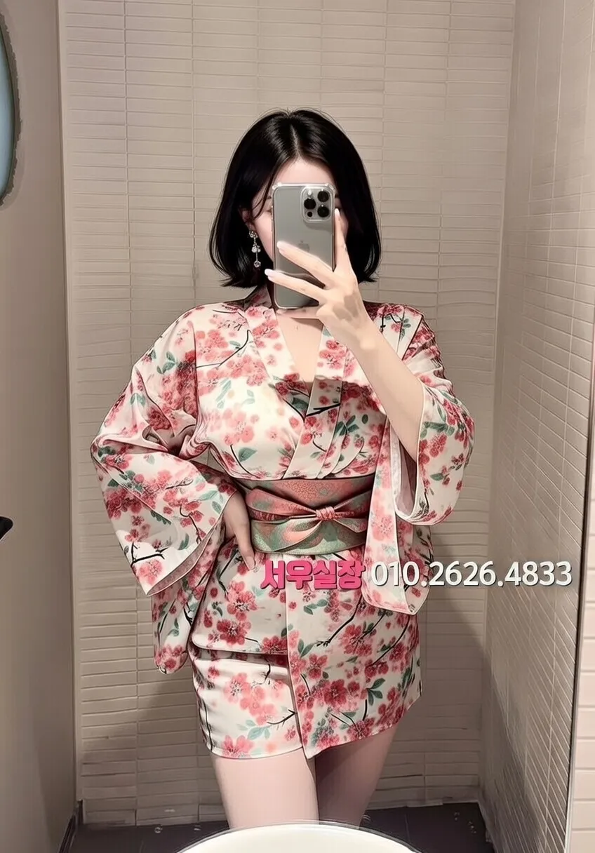 을지로3가 다국적노래클럽 프리미엄 라인업 26번 프로필