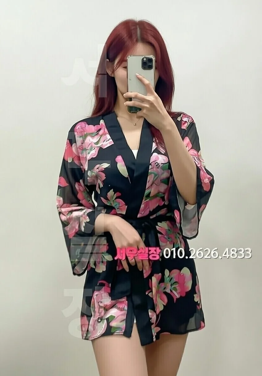 을지로3가 다국적노래클럽 프리미엄 라인업 40번 프로필