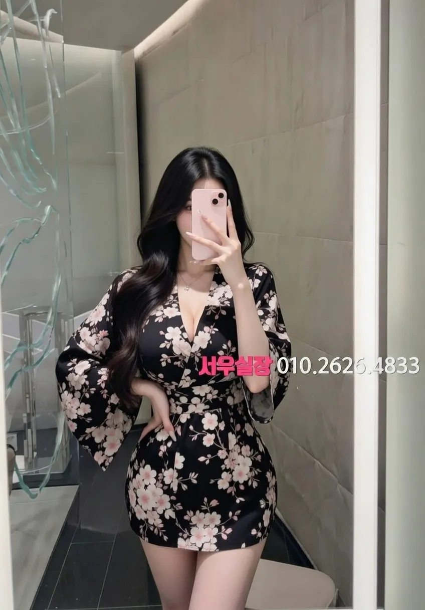 을지로3가 다국적노래클럽 프리미엄 라인업 3번 프로필