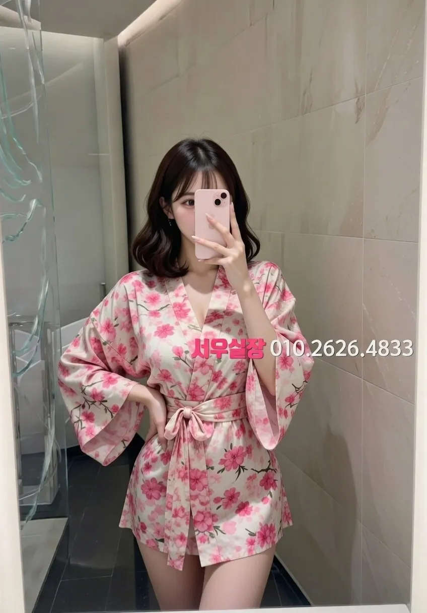 을지로3가 미러룸 프리미엄 라인업 33번 프로필