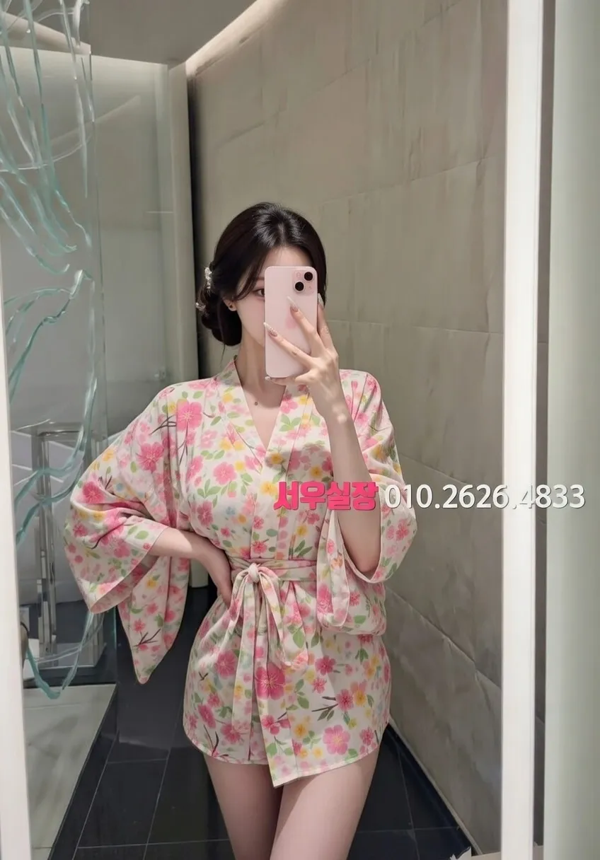 을지로3가 다국적노래클럽 프리미엄 라인업 4번 프로필