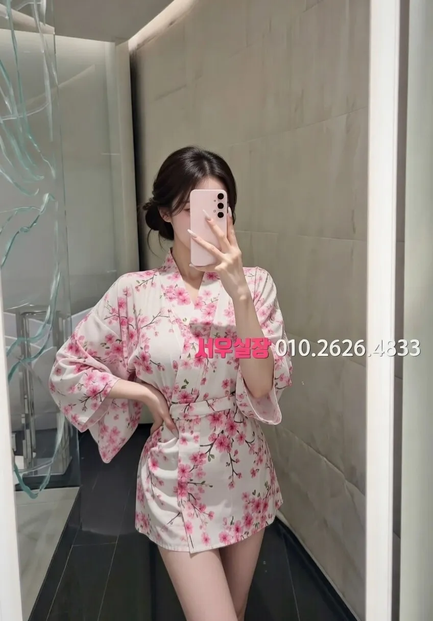 을지로3가 다국적노래클럽 프리미엄 라인업 9번 프로필